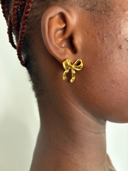 Valera Molten Bow Earring