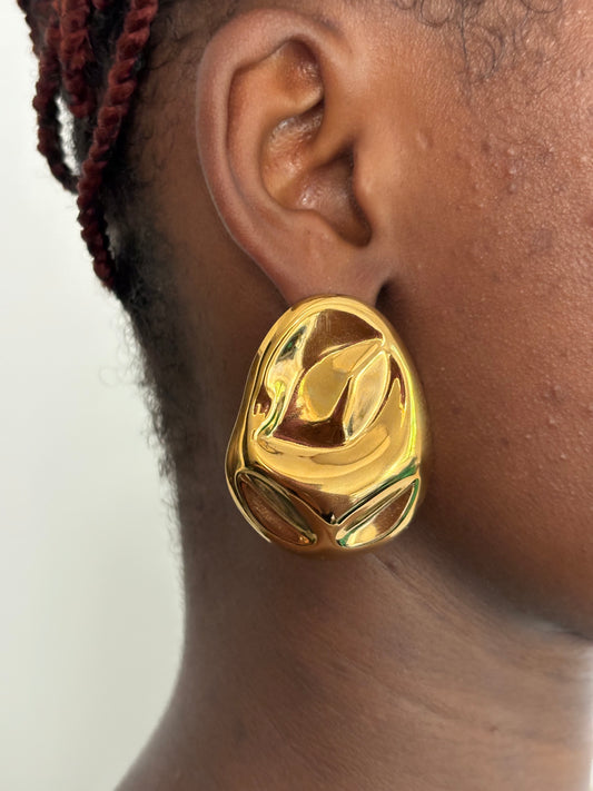 Celeste Sculpted Earring