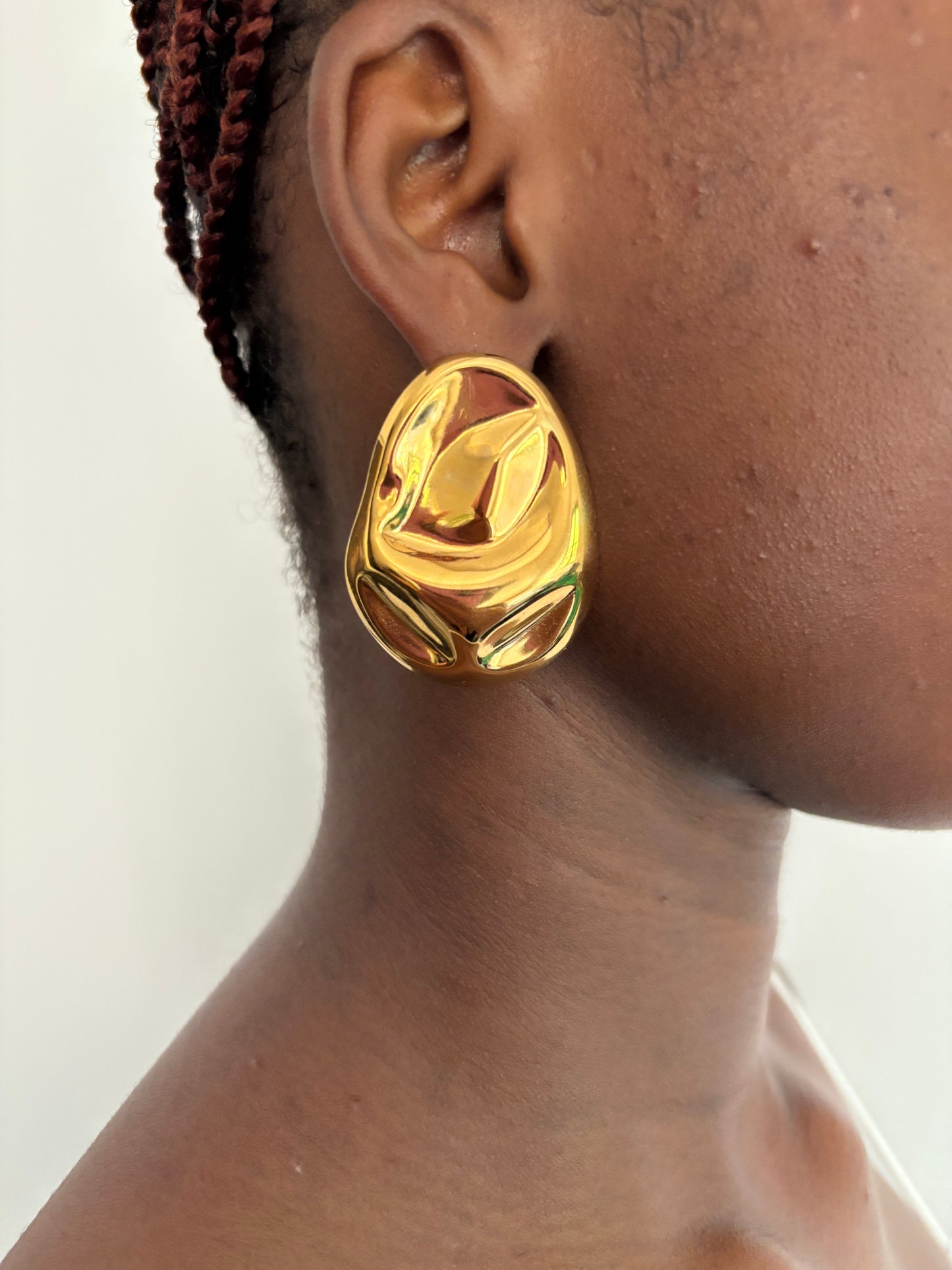 Celeste Sculpted Earring
